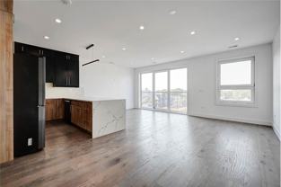3008 W Belmont Ave #2R - Photo 1 of 1