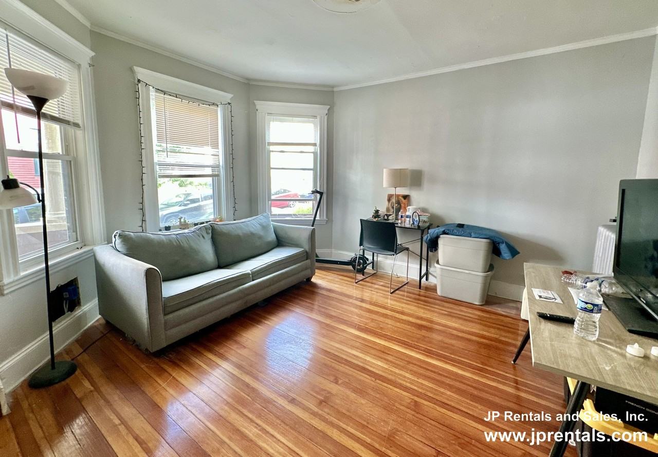 8 Parkton Rd #1 - Photo 7 of 11