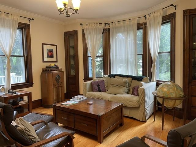 308 Cabot St - Photo 5 of 15