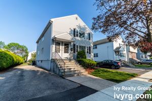 featured image of 71 Trowbridge St #1