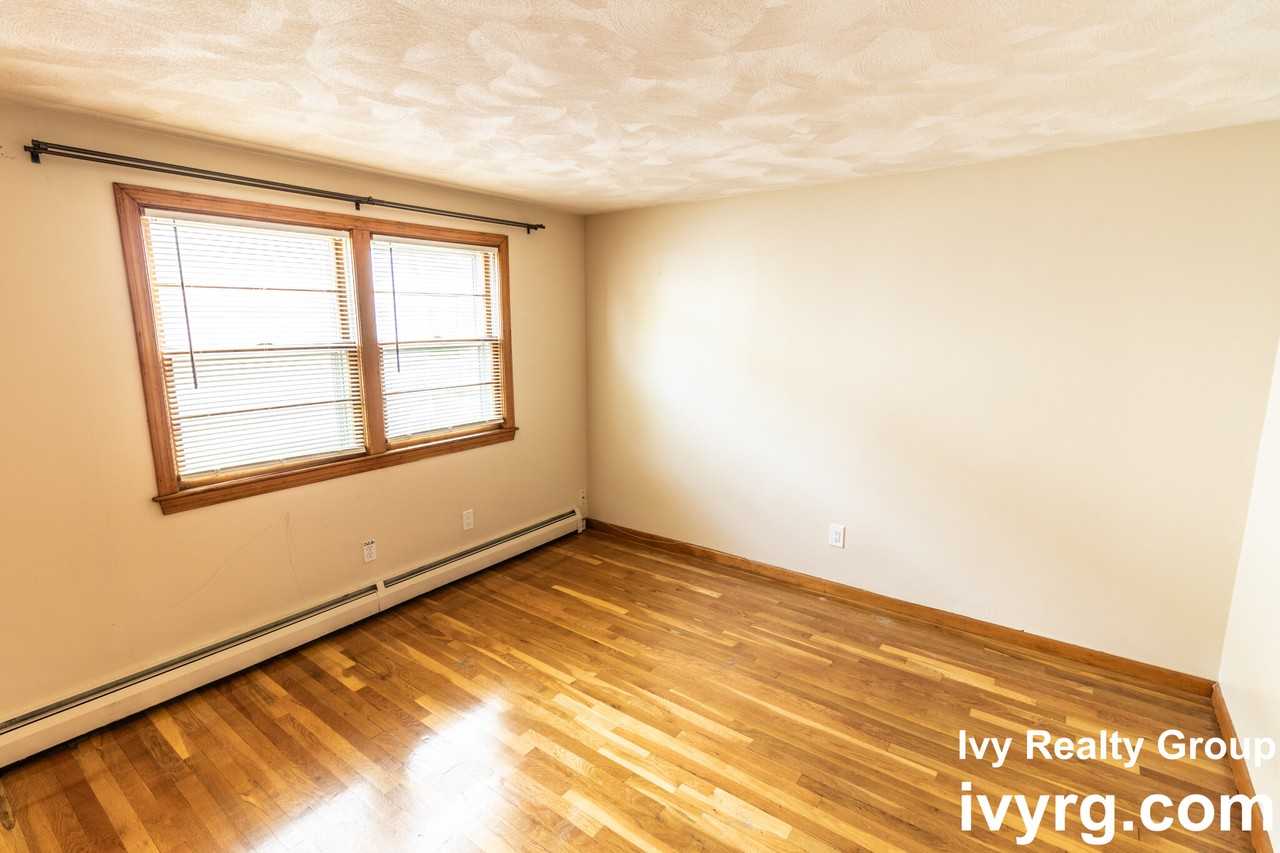 71 Trowbridge St #1 - Photo 5 of 14