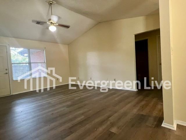 115 Willow Gardens Ct - Photo 4 of 17