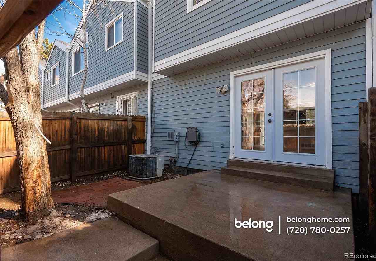291 S Nome St - Photo 5 of 46