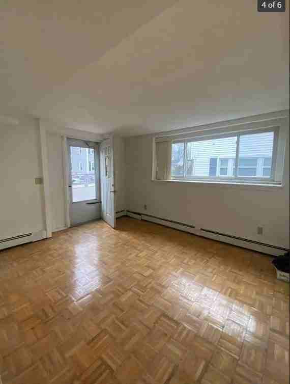 21 Weymouth Ave #1 - Photo 3 of 7