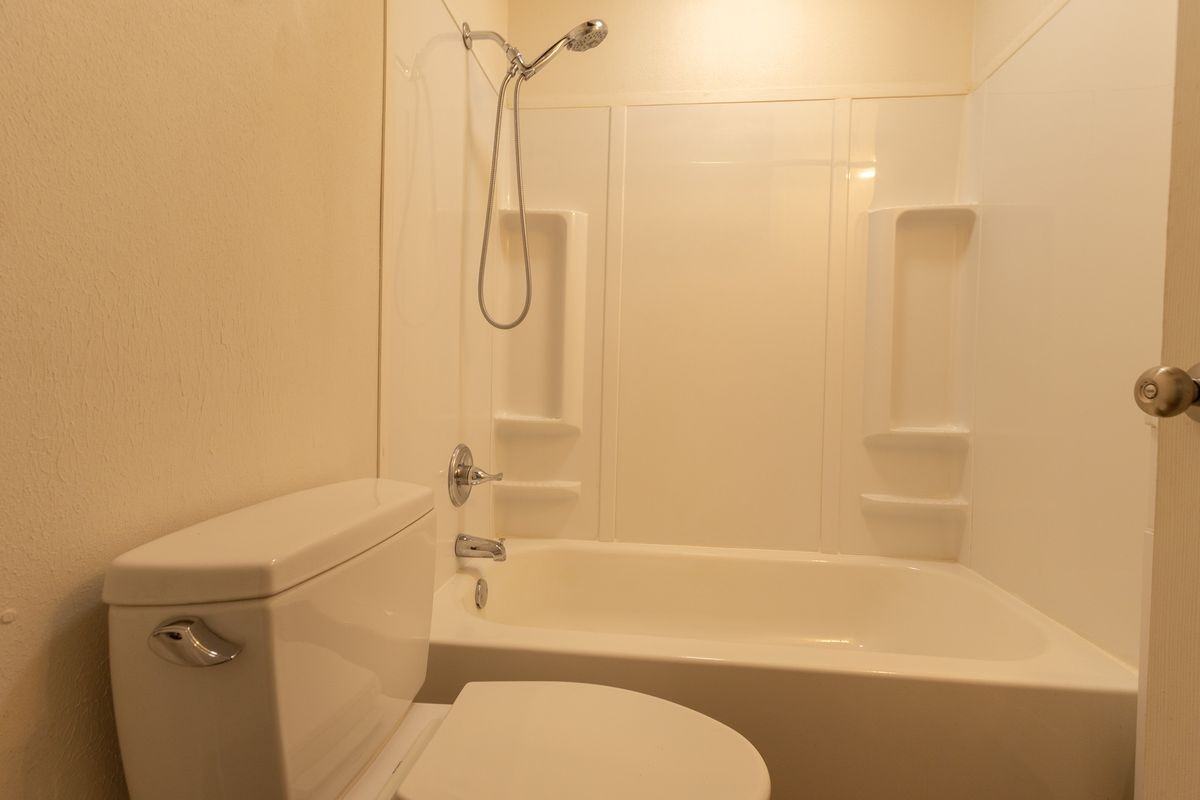 615 N 23rd St - Photo 7 of 15