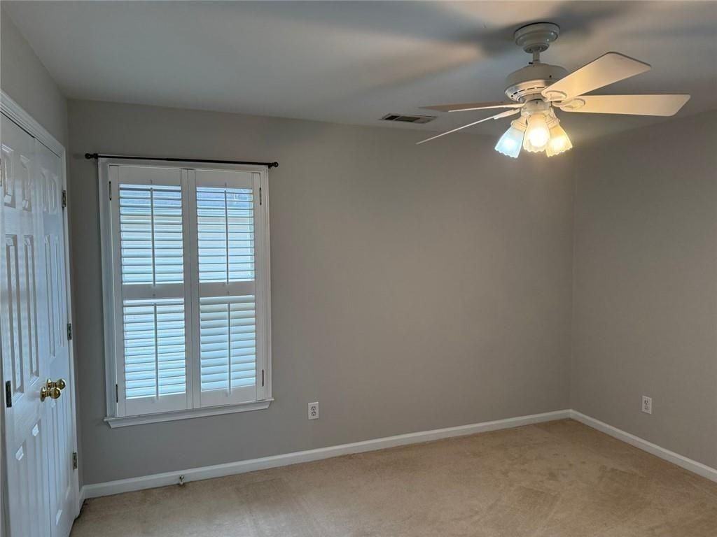 1568 Ridge Point Dr - Photo 3 of 22