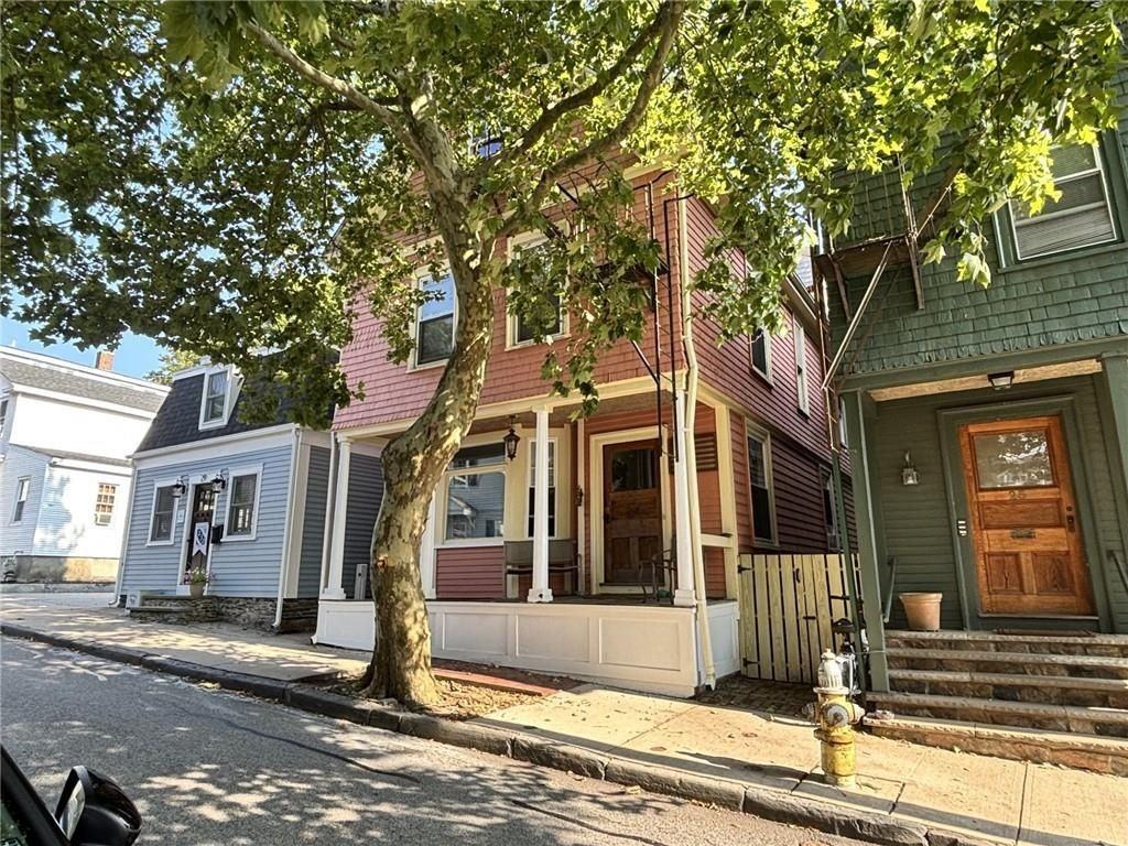 27 Young St ##1 - Photo 2 of 35