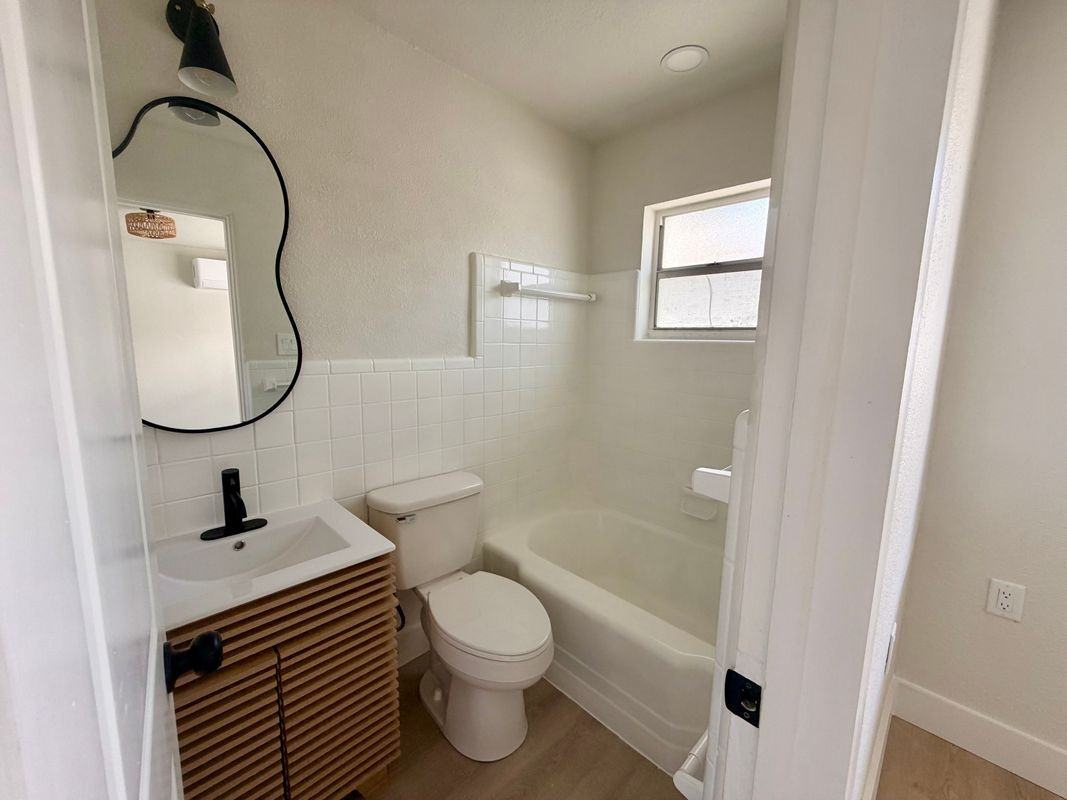 13388 1st St E ##B - Photo 6 of 7