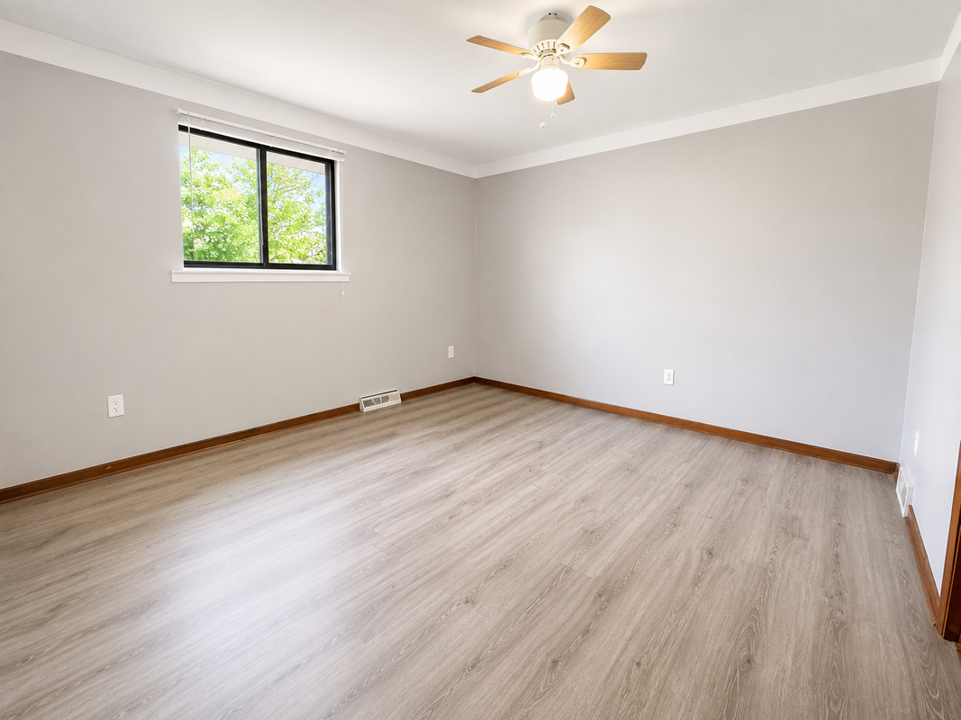 27085 Campau Ln - Photo 5 of 9