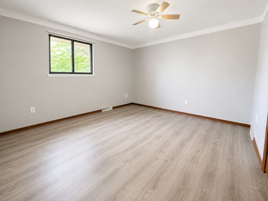 27085 Campau Ln - Photo 7 of 9