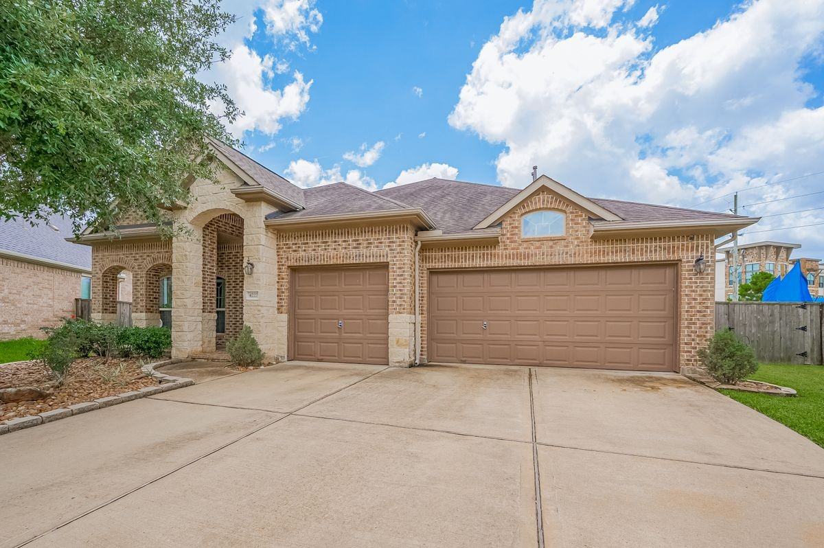 4227 Lodge Ranch Ct - Photo 2 of 47