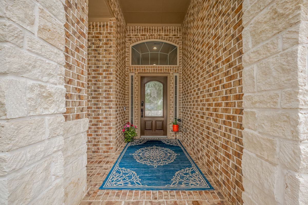 4227 Lodge Ranch Ct - Photo 3 of 47