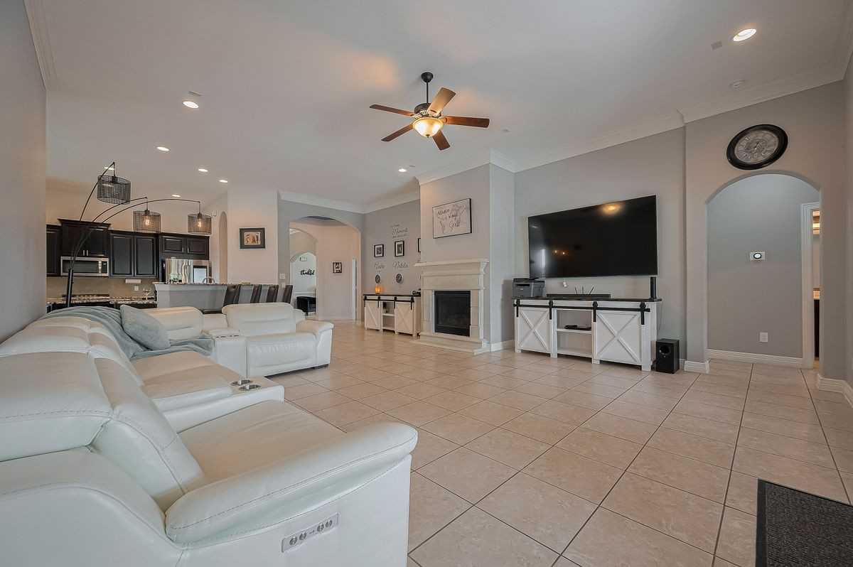 4227 Lodge Ranch Ct - Photo 6 of 47