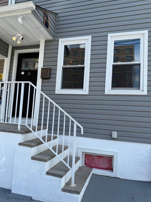 8 Green St ##1