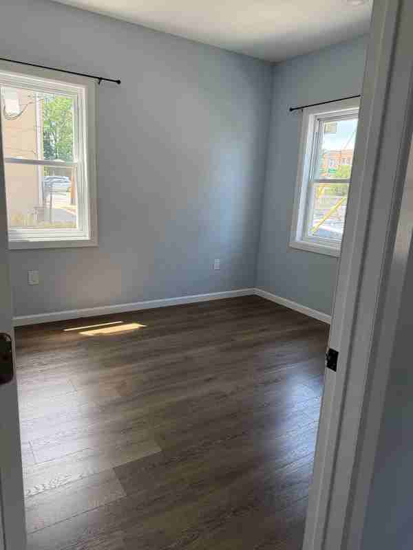 8 Green St ##1 - Photo 2 of 19