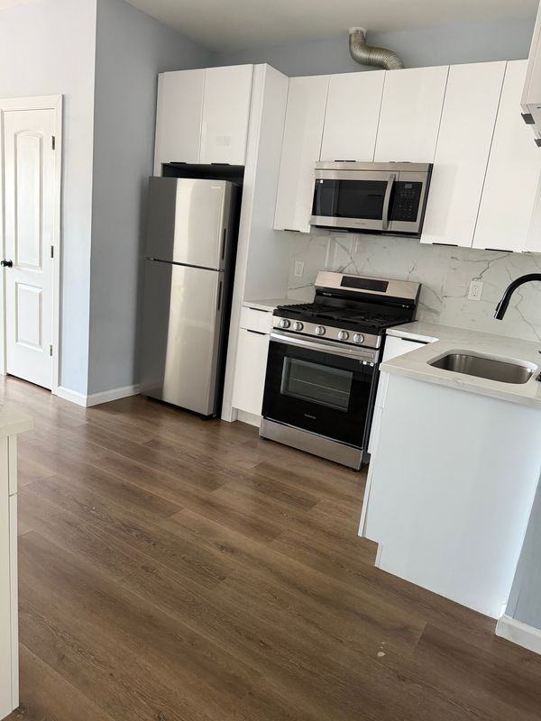 8 Green St ##1 - Photo 5 of 19