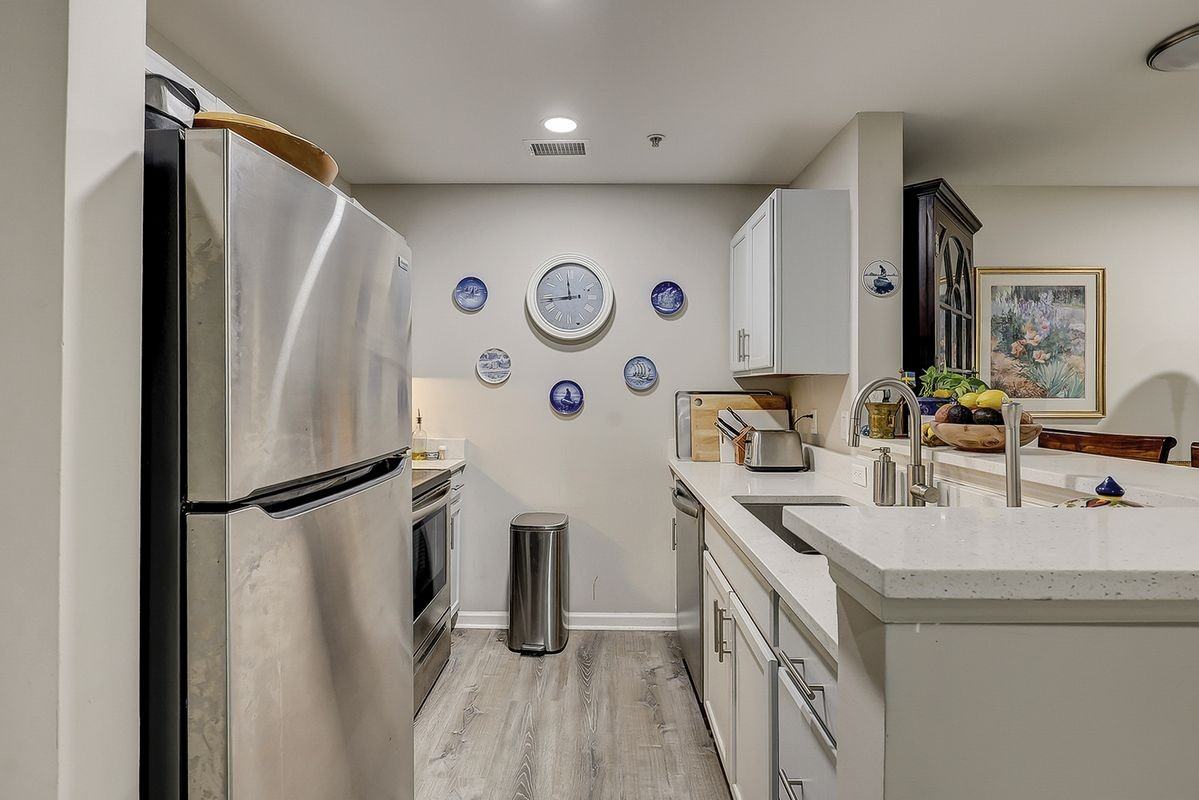 70 Helmsman Way - Photo 3 of 13