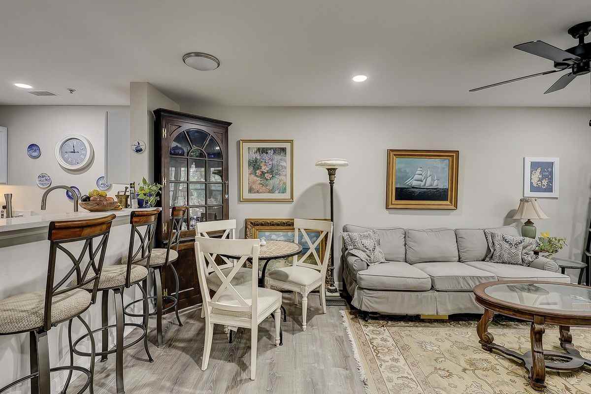 70 Helmsman Way - Photo 5 of 13