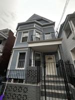 featured image of 2673 Bainbridge Ave ##2