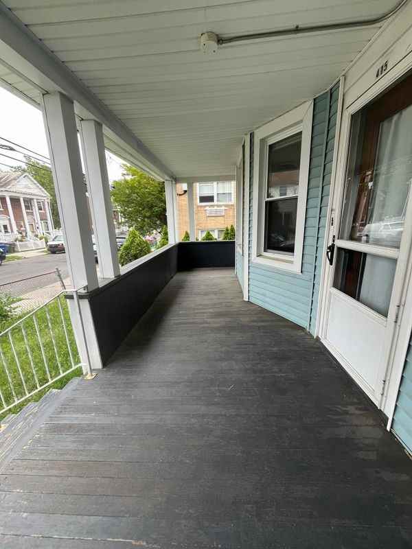417 Willow St - Photo 2 of 29