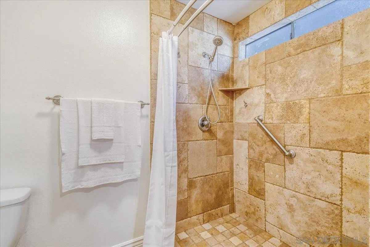 3504 Woodland Way - Photo 6 of 18