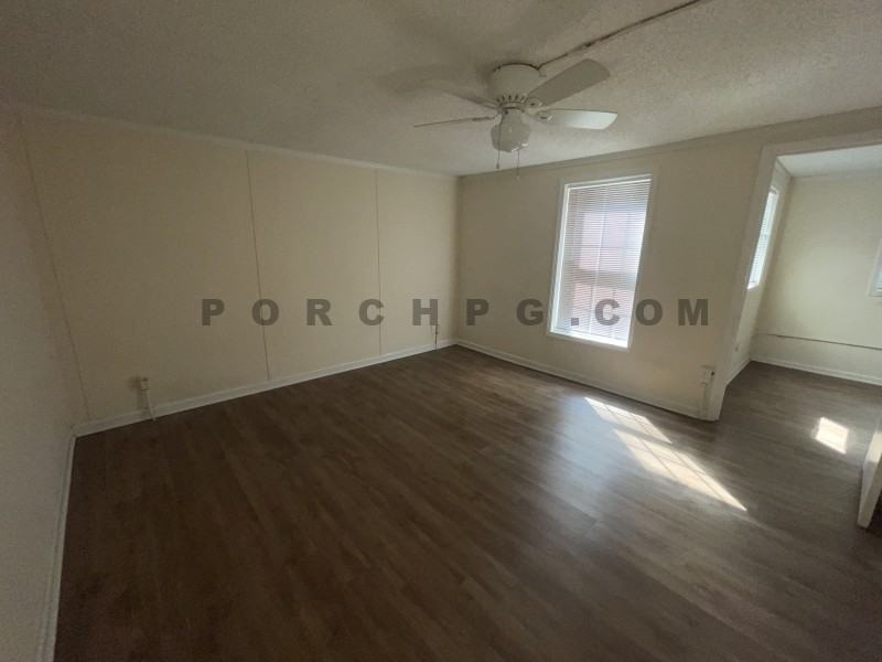 182 Chestnut St - Photo 3 of 22