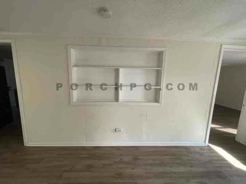 182 Chestnut St - Photo 4 of 22
