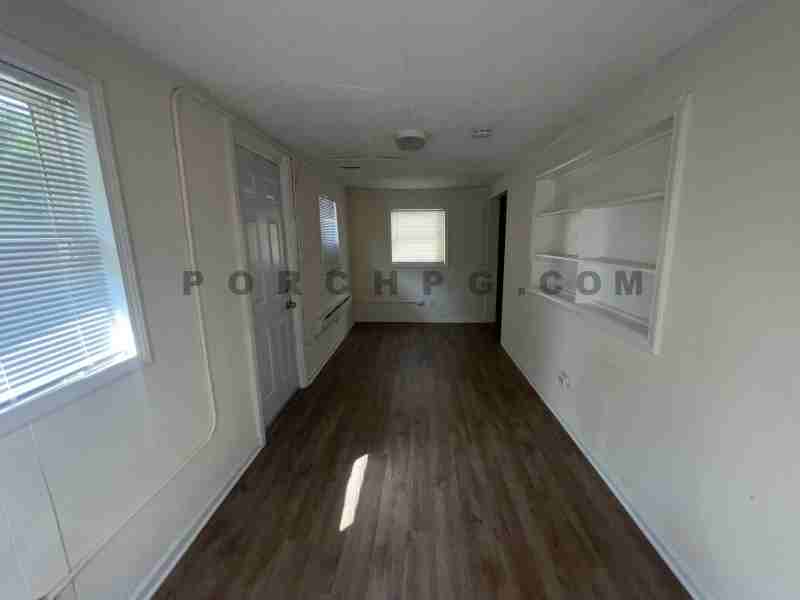 182 Chestnut St - Photo 5 of 22