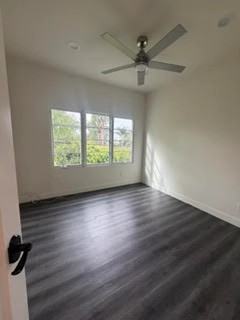921 N W Knoll Dr - Photo 4 of 10