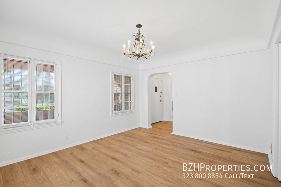 9221 Alcott St - Photo 6 of 24