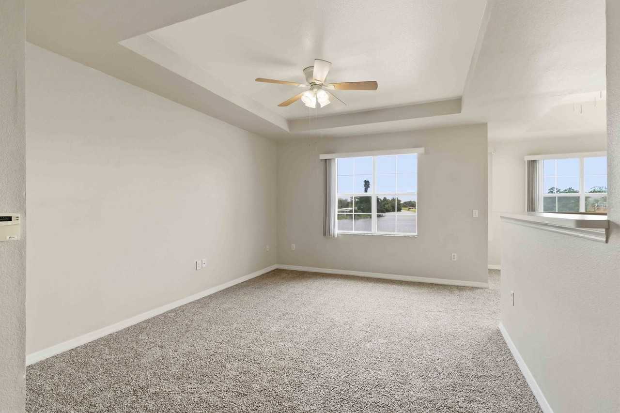 1020 Villagio Cir #205 - Photo 3 of 38