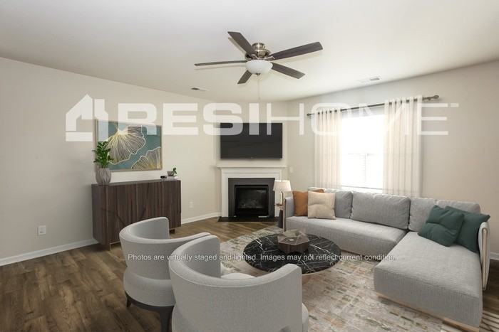 9930 Brawley Ln - Photo 6 of 20