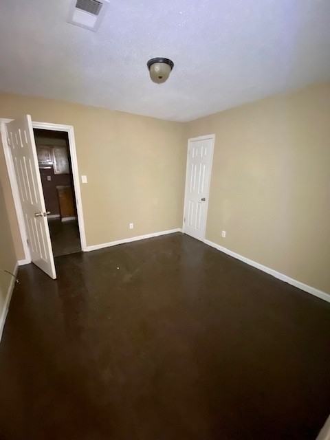 2117 Hunter Ave - Photo 4 of 8