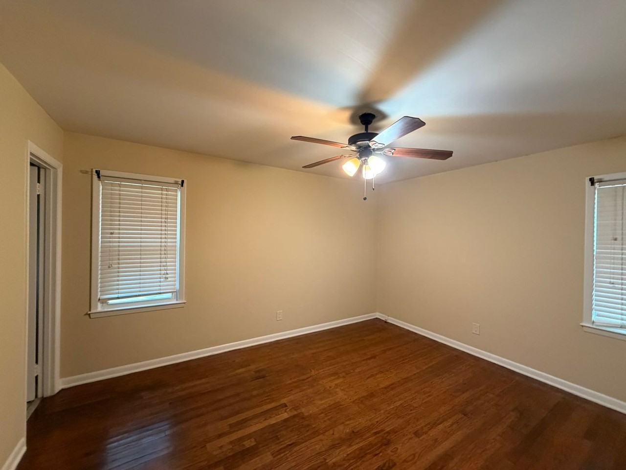 118 Sandy Way - Photo 5 of 20