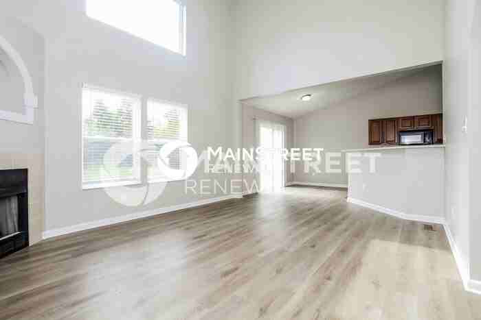 4945 Mary Louise Ct - Photo 7 of 18