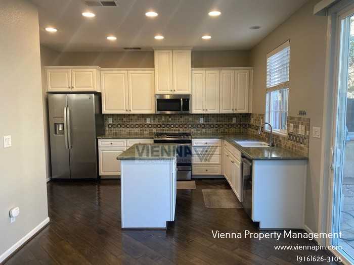 131 Candela Cir - Photo 7 of 30