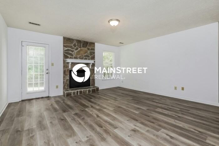 335 Cornwallis Way - Photo 2 of 16