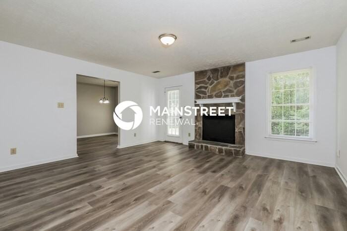 335 Cornwallis Way - Photo 3 of 16