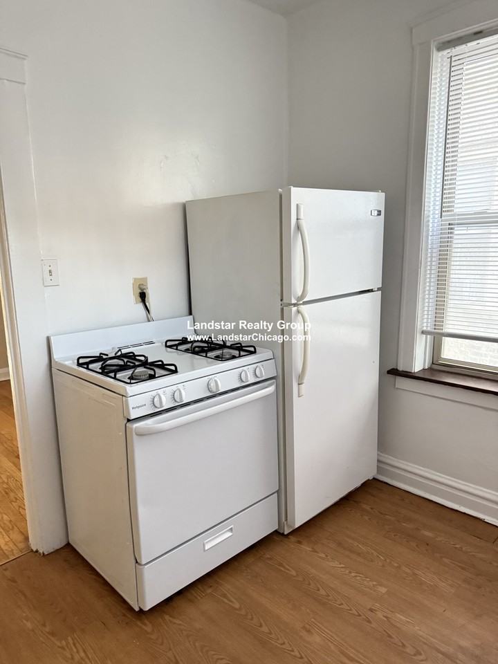 4109 North Spaulding Avenue #3 - Photo 2 of 10