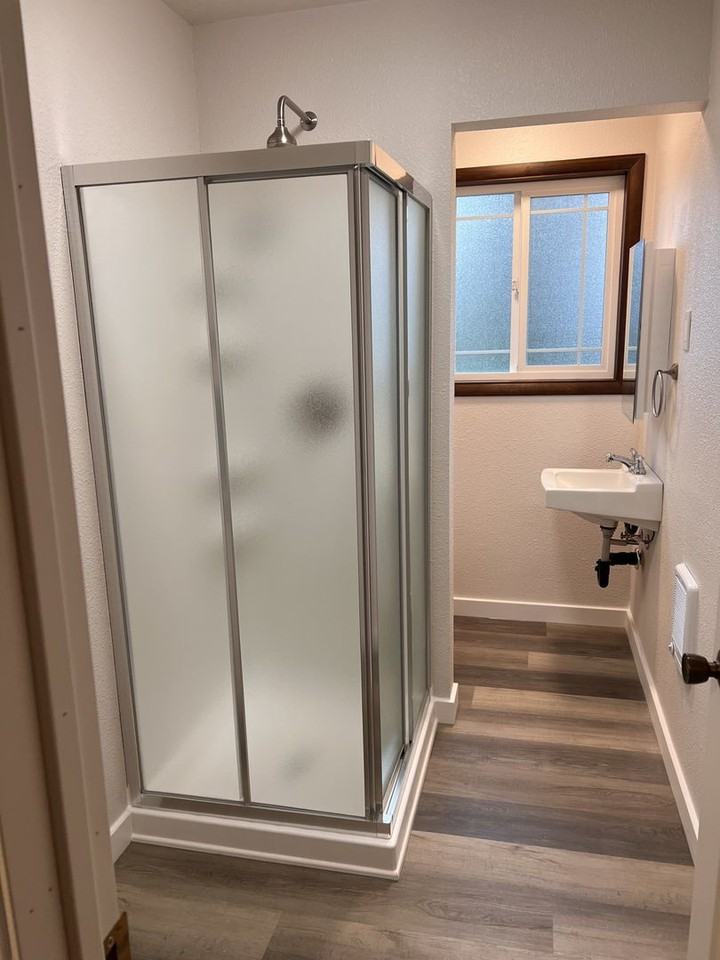 3020 W Shasta Ave - Photo 5 of 15