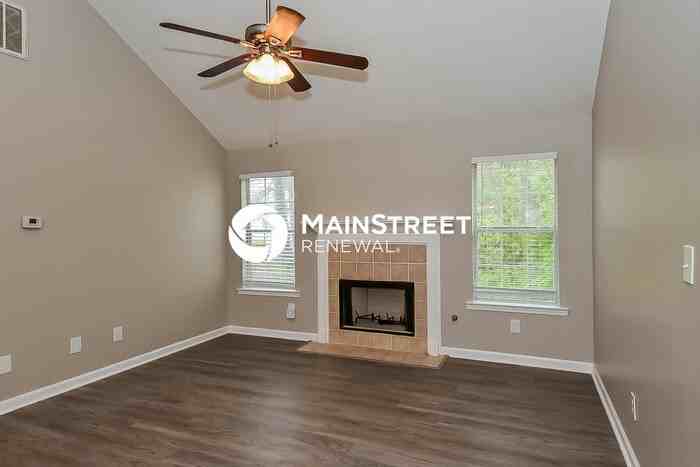 1367 Camrose Ct - Photo 3 of 16