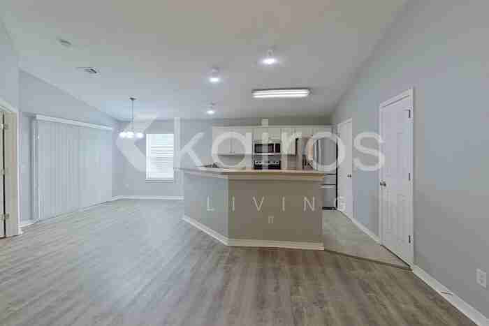 225 Leebeck Cir - Photo 5 of 24