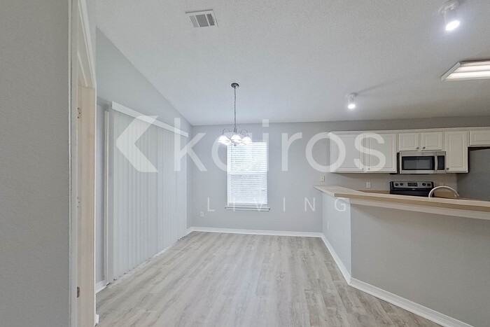 225 Leebeck Cir - Photo 7 of 24