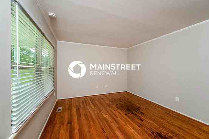 179 Foust Ave - Photo 2 of 16