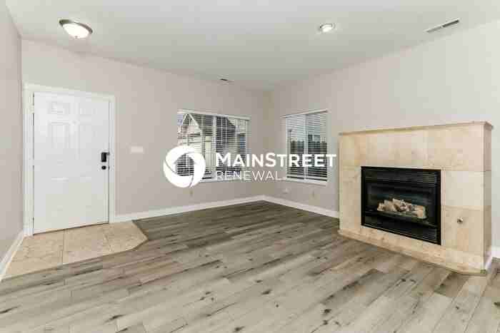 540 Mountain Pine Dr - Photo 3 of 16
