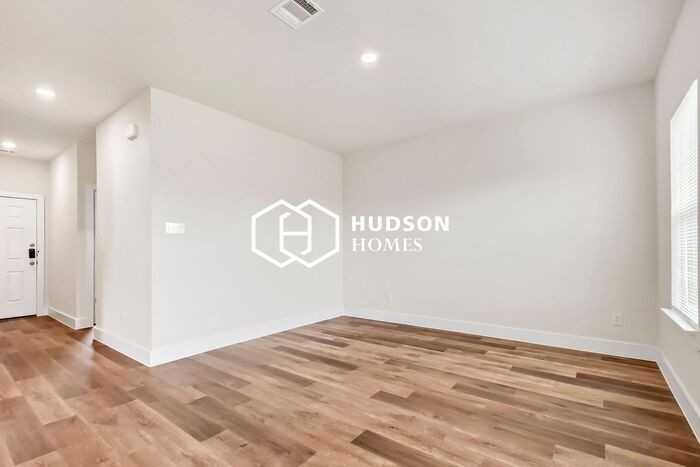 Woodbrook Dr - Photo 3 of 12