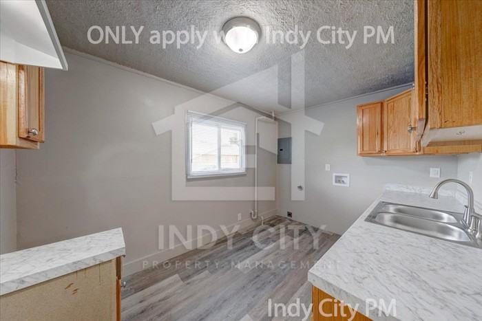 3209 E 26th St - Photo 7 of 18