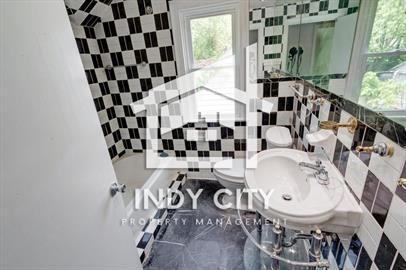 3702 N Oxford St - Photo 5 of 10