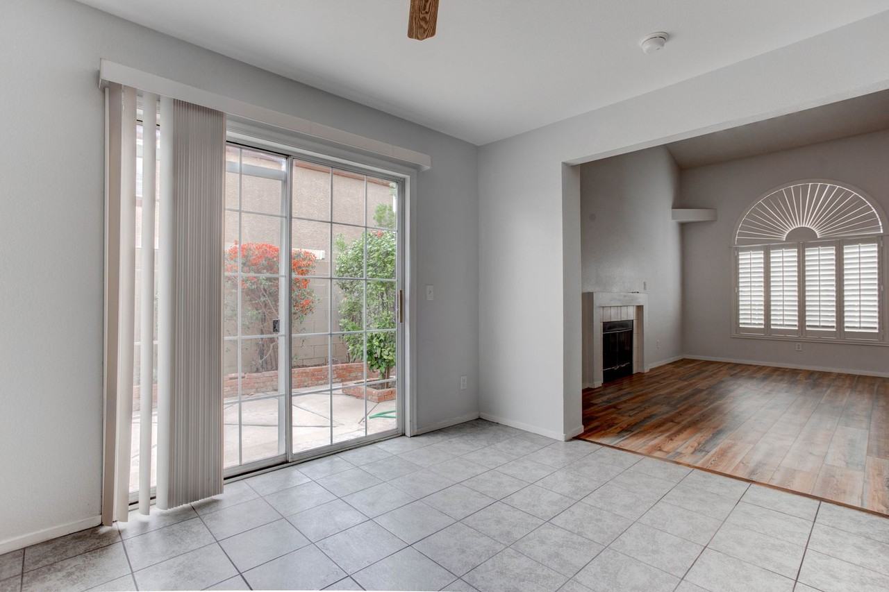 690 Ambling Gait Ave - Photo 6 of 28