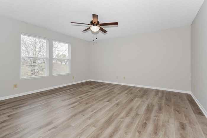 2104 Bridlewood Dr - Photo 7 of 12